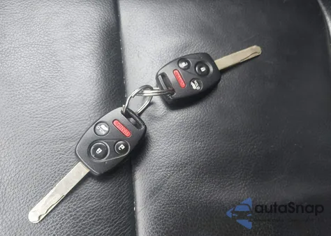 2013 Honda Pilot Touring из США, поврежденный, VIN 5FNYF4H95DB027343